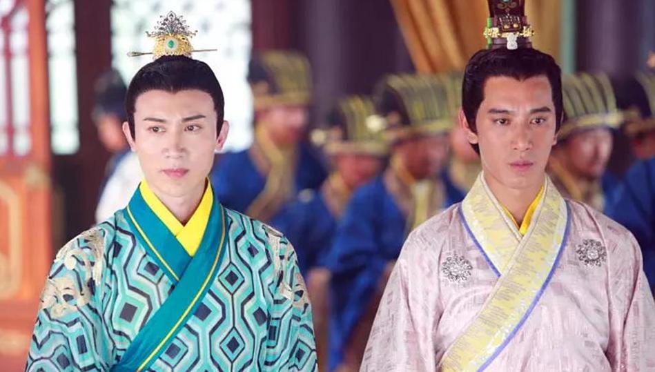 国内被嘲笑鞋拔子脸的男星,盘点那些长脸的男星