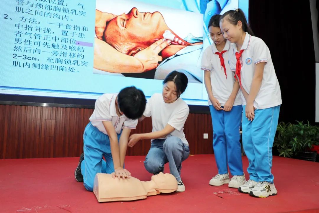 全面+特色！华辰学校为学生们带来一堂深度体验式的劳动教育课