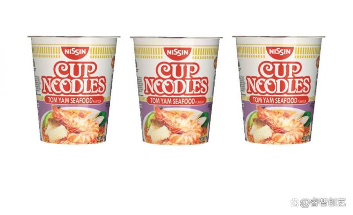 「从头到脚」！日清跨界联名从食品改到鞋子，海鮮味潮鞋出炉