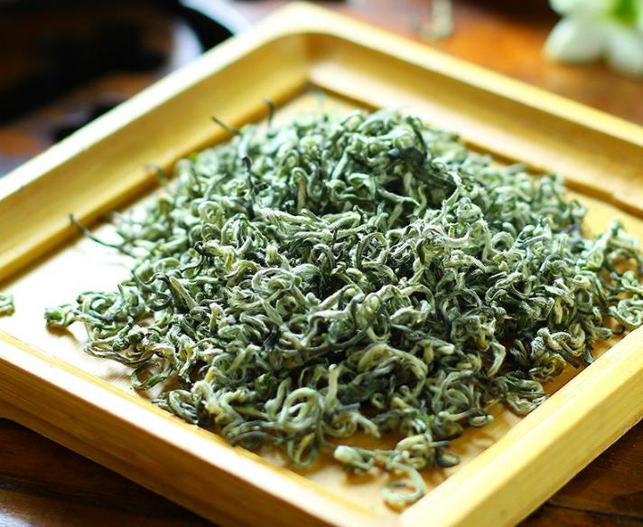 中国成都地道茶竹叶青,四川人一般喝什么茶