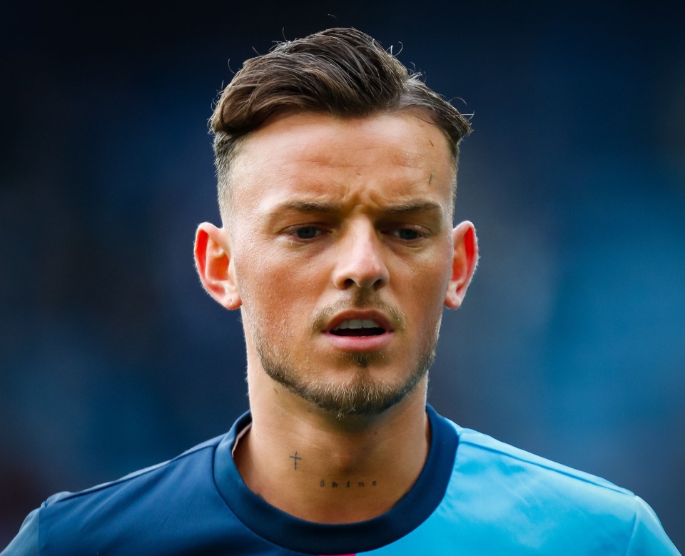 除了花蝴蝶，阿森纳球星本怀特还有哪些奇葩纹身？