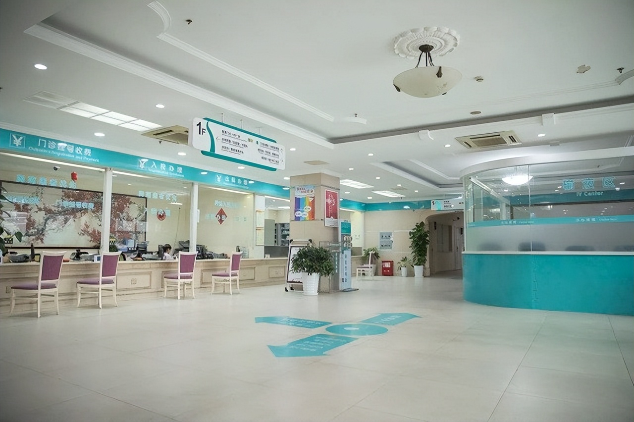 弃婴被收养24年后考上博士,被收养24年考上博士