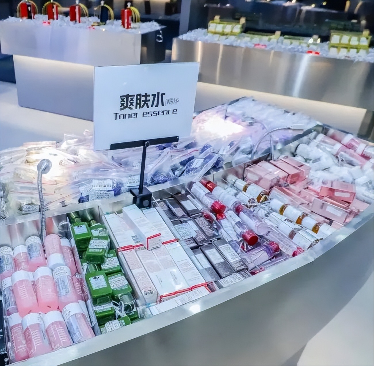 扒一扒真假难辨的旗舰店,扒一扒小众品牌