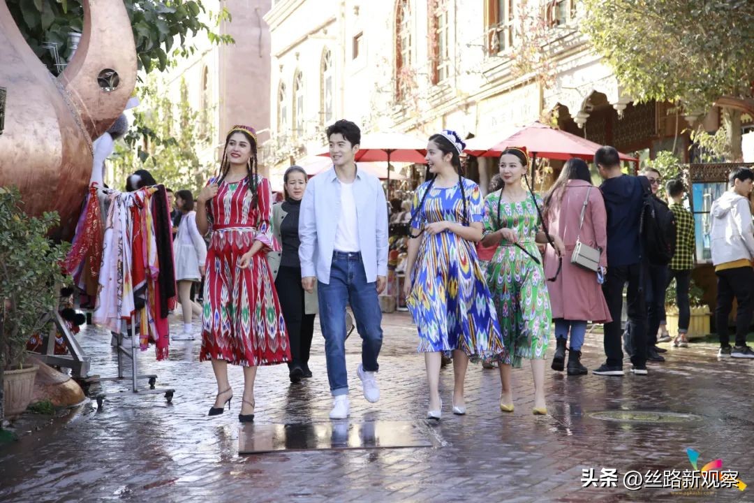 电影《喀什古丽》出品人李德华：创作和播映始终坚持中新社国际传播理念