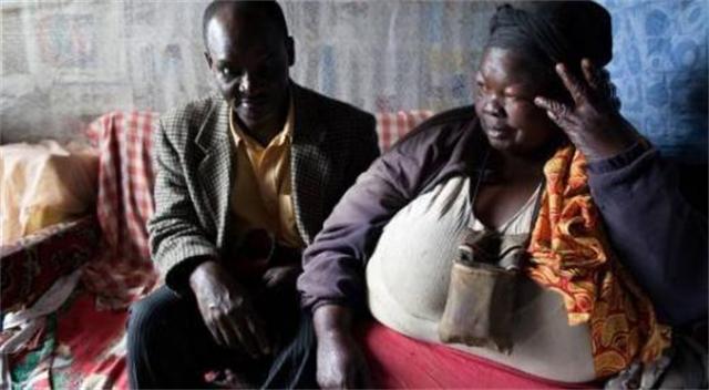 非洲有一体重300斤的“美女苏珊”,2000年,丈夫辞职在家陪妻子