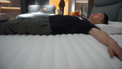 芝华仕五星软床创意视频,芝华仕的床测评