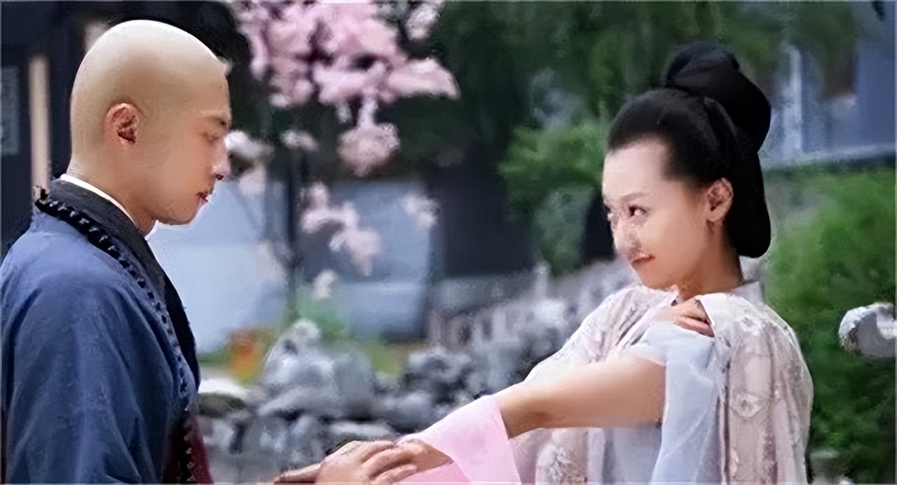 假太监让皇后陪葬,哪个皇帝死后让皇后陪葬