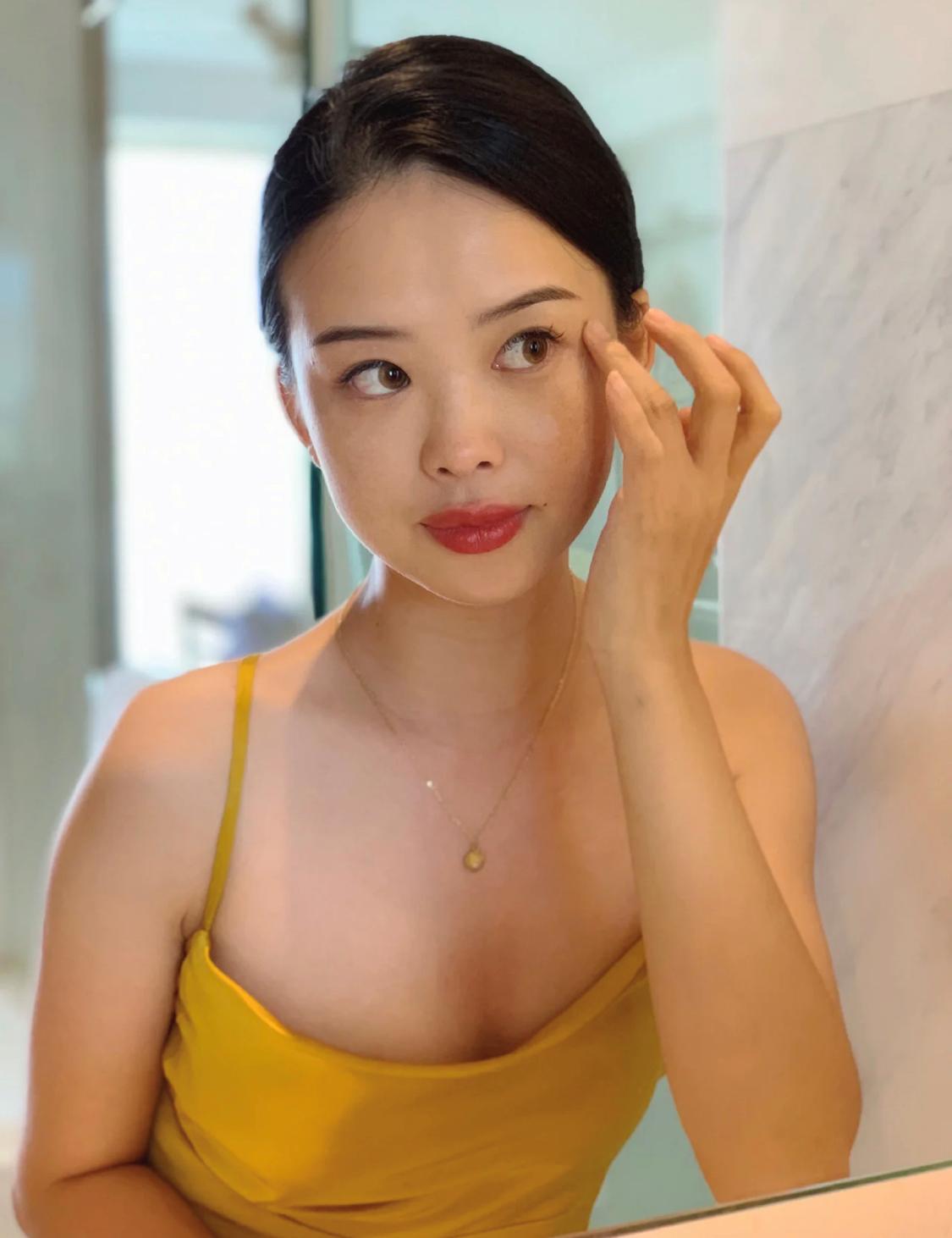 十大公认抗衰老国货眼霜,适合白天用的抗老眼霜推荐