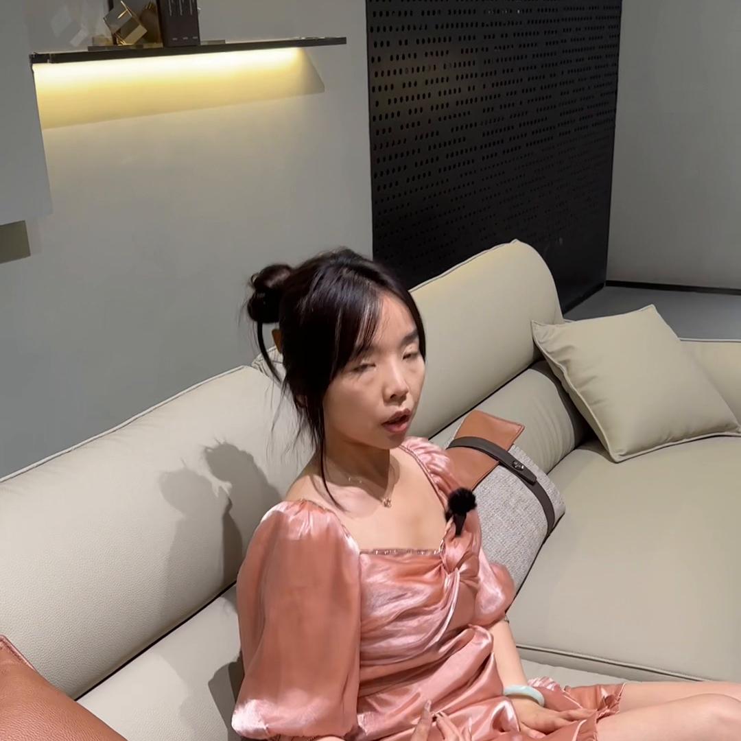 猫抓皮沙发什么颜色最好看又时尚,防猫抓皮沙发小户型客厅