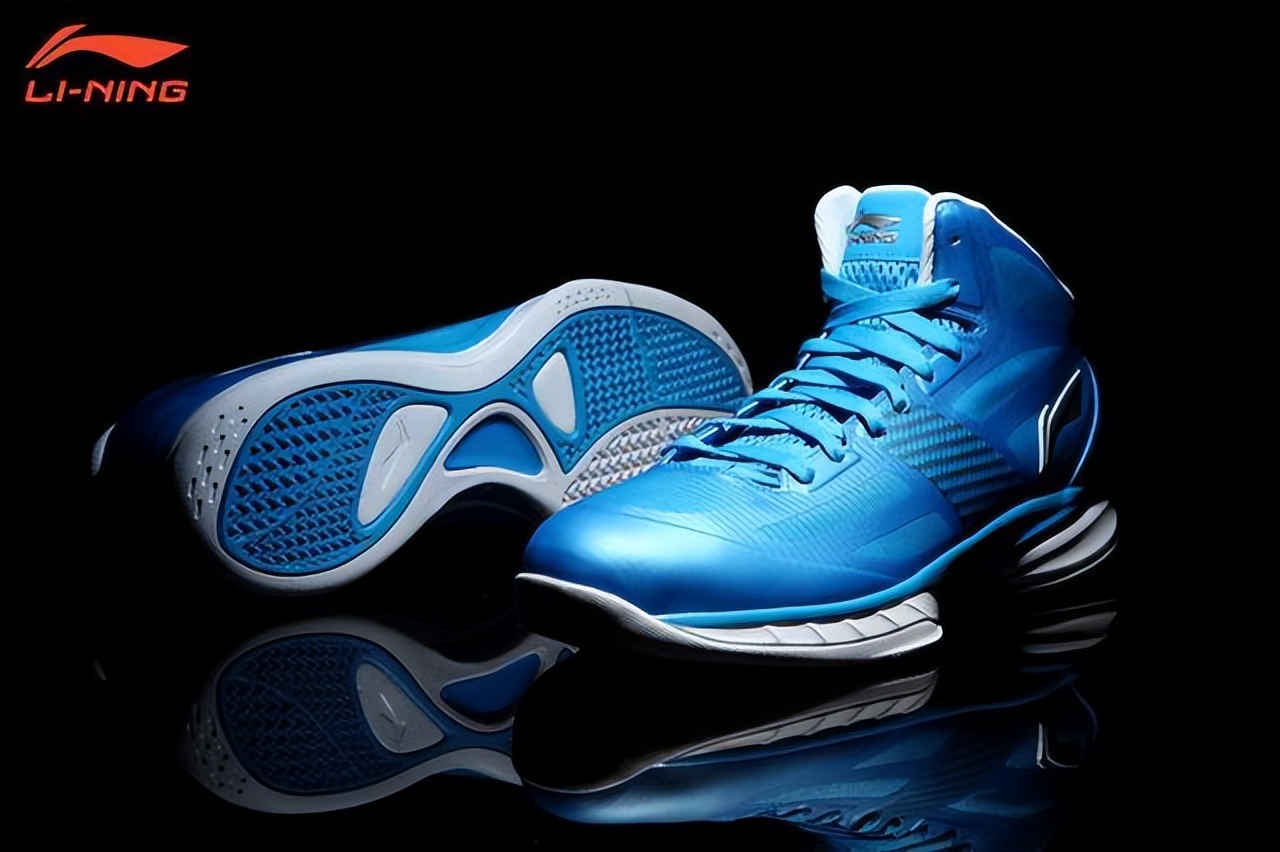 李宁gforce9000extrastrong,李宁超轻篮球鞋哪代最好