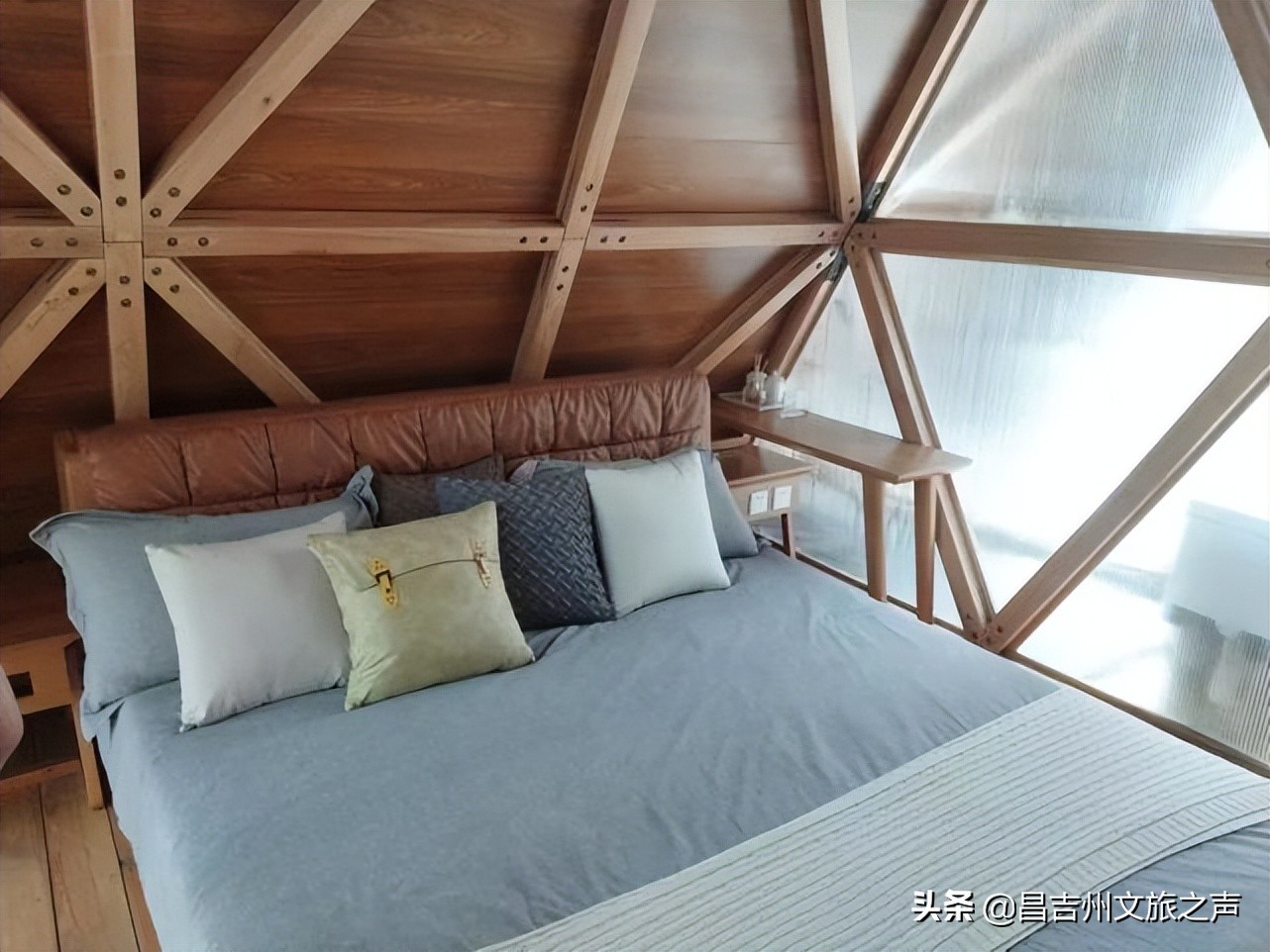 *疆新**首个旅游装备体验中心，打造标准化发展的野趣民宿