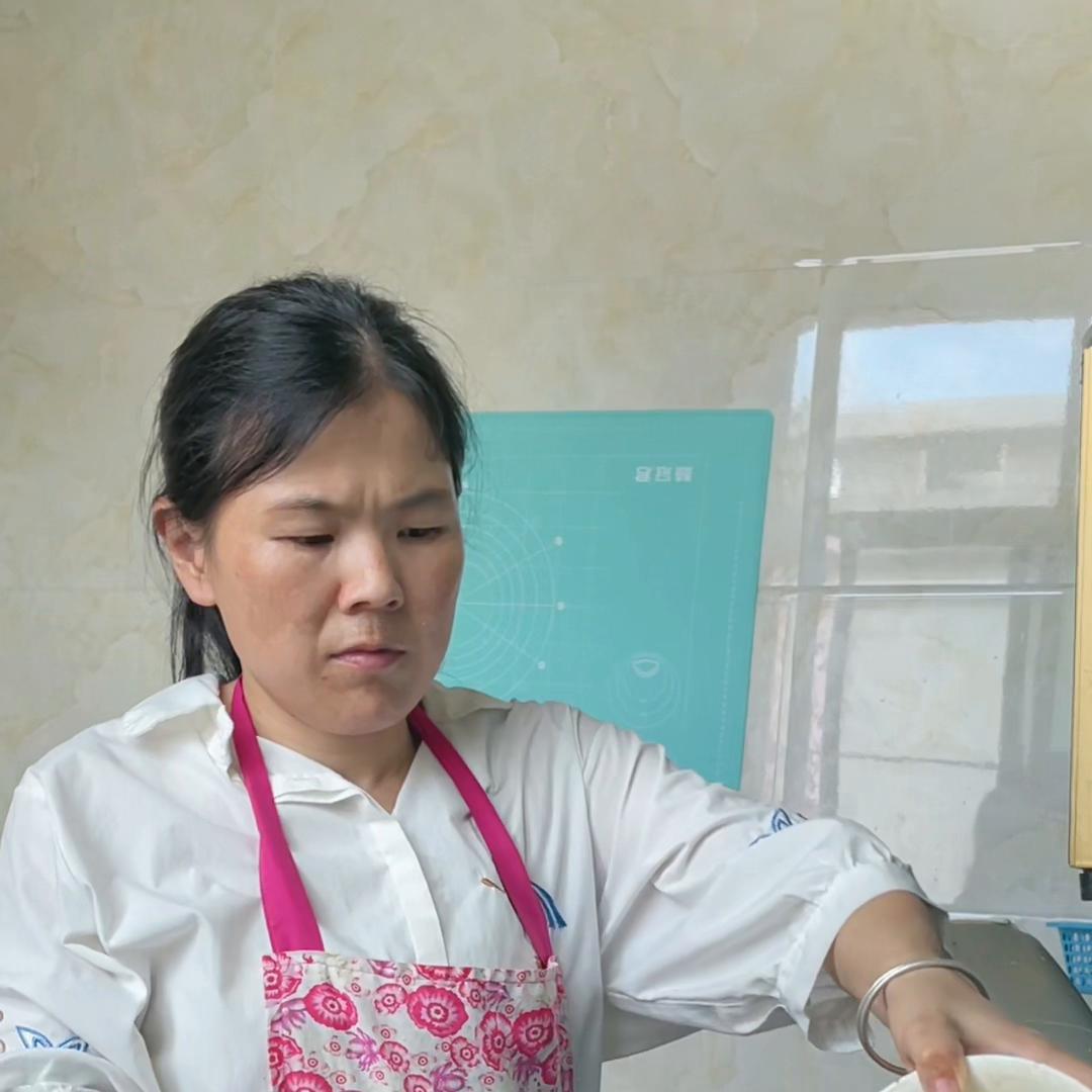 生活不易,仍要努力,试过了才知道现实残酷@DOU+上热门