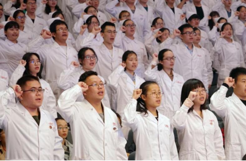 2022年医学专科热门专业,2022年大学生报考的热门专业