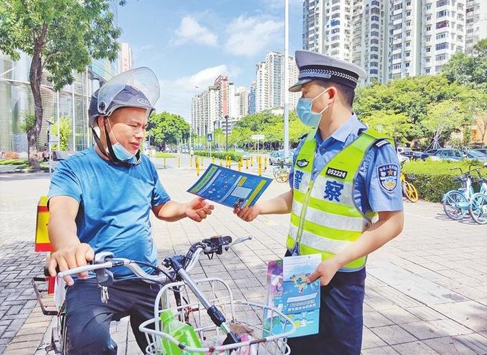 不扣车人性化执法,严管电动车不按道路规定上路