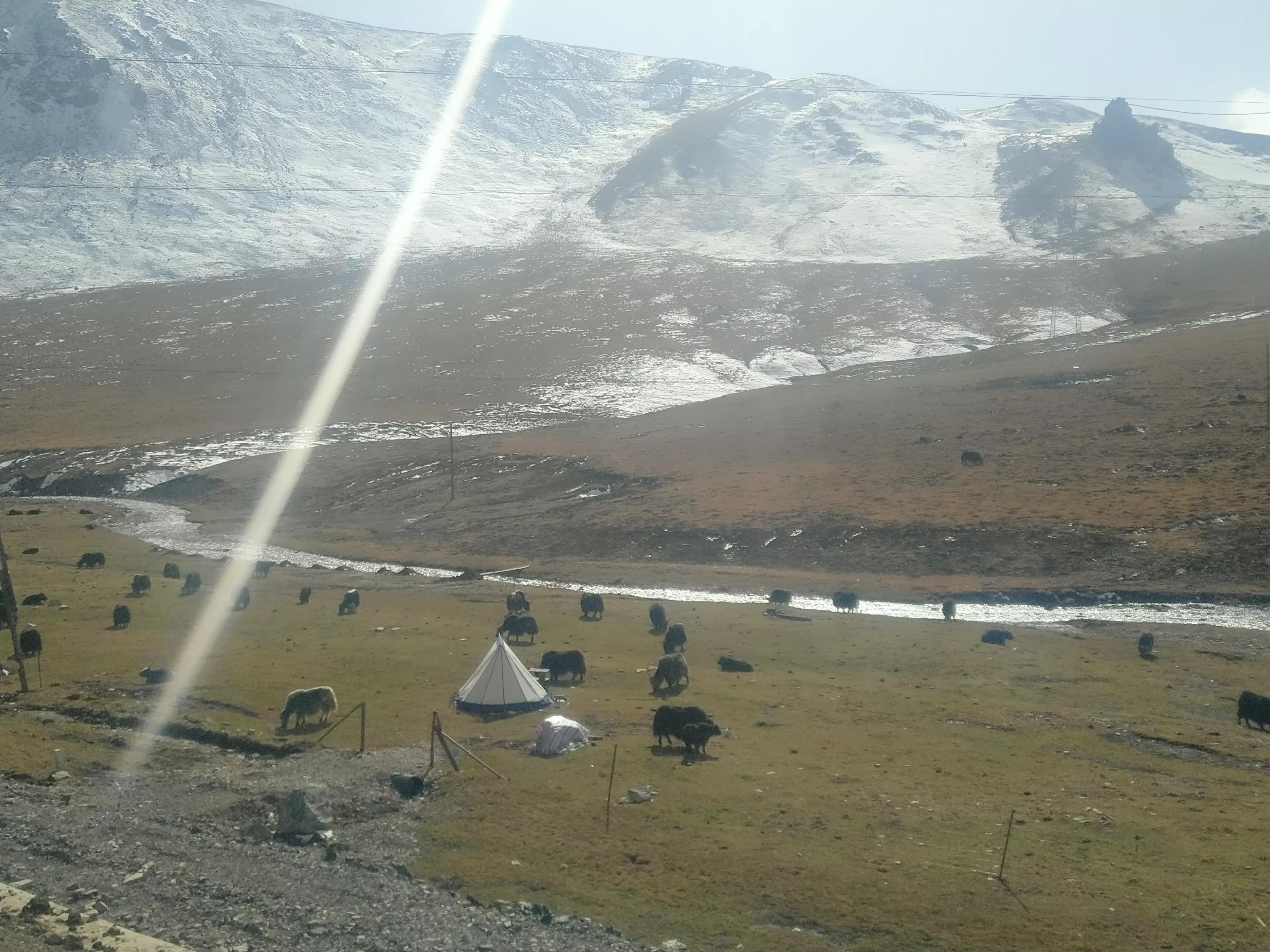 从甘肃翻越祁连山到青海,从肃北到青海沿途风景