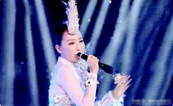 造假还翻车，丑相百出！细扒这9个明星荒唐事，一个比一个离谱