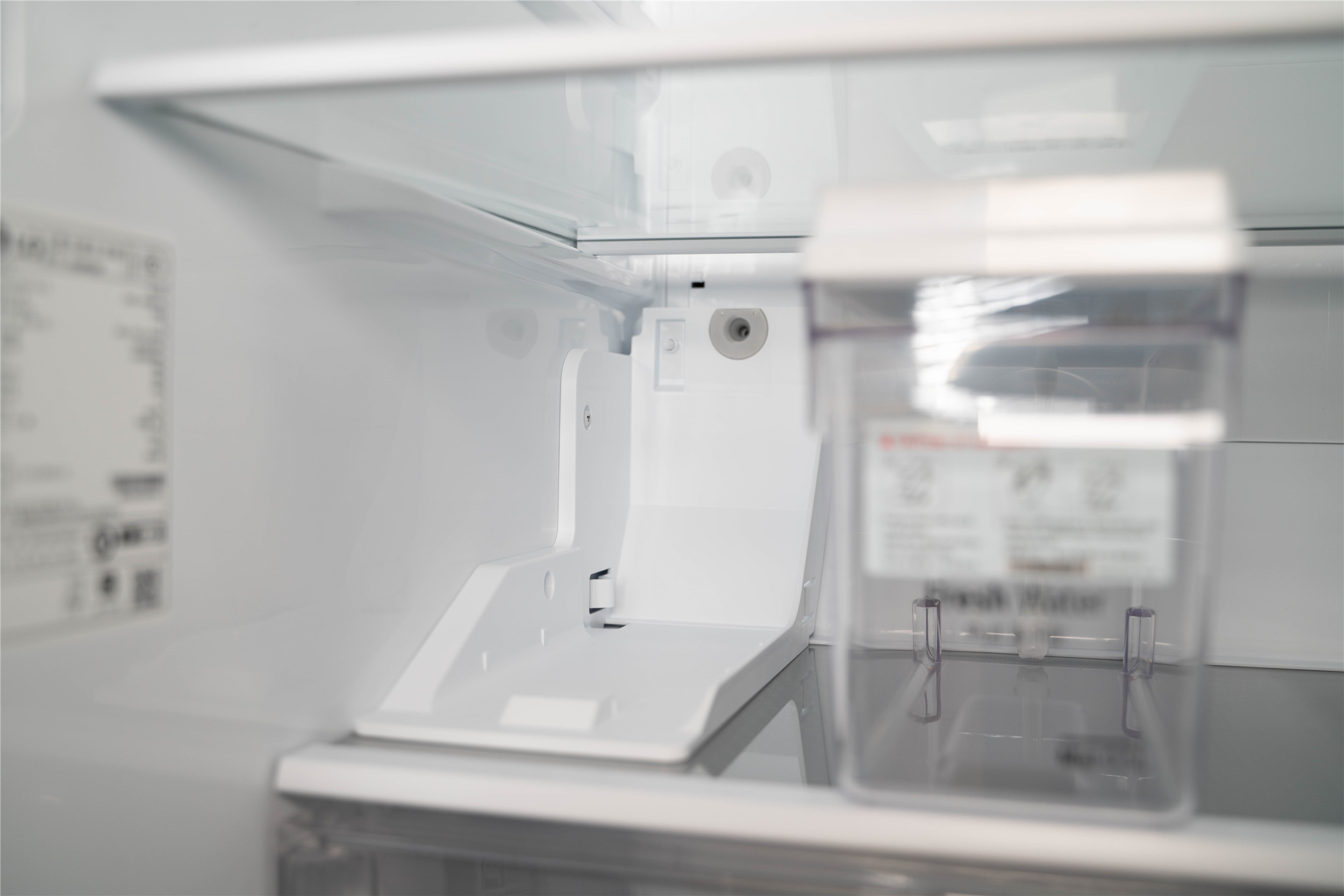 让我恩宠有加的冰箱是啥样的？LG敲一敲制冰冰箱测评体验