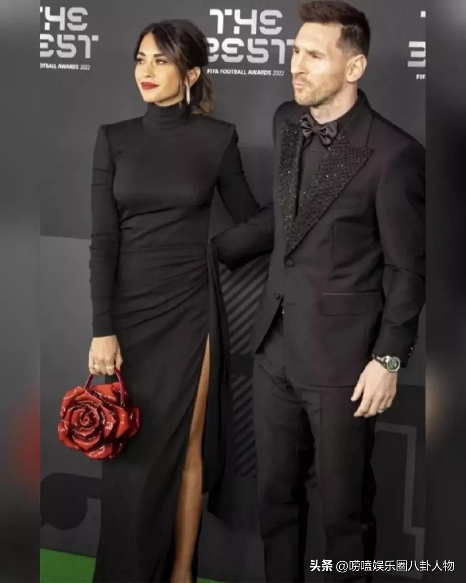 梅西和老婆同框大秀,梅西老婆手拿战靴