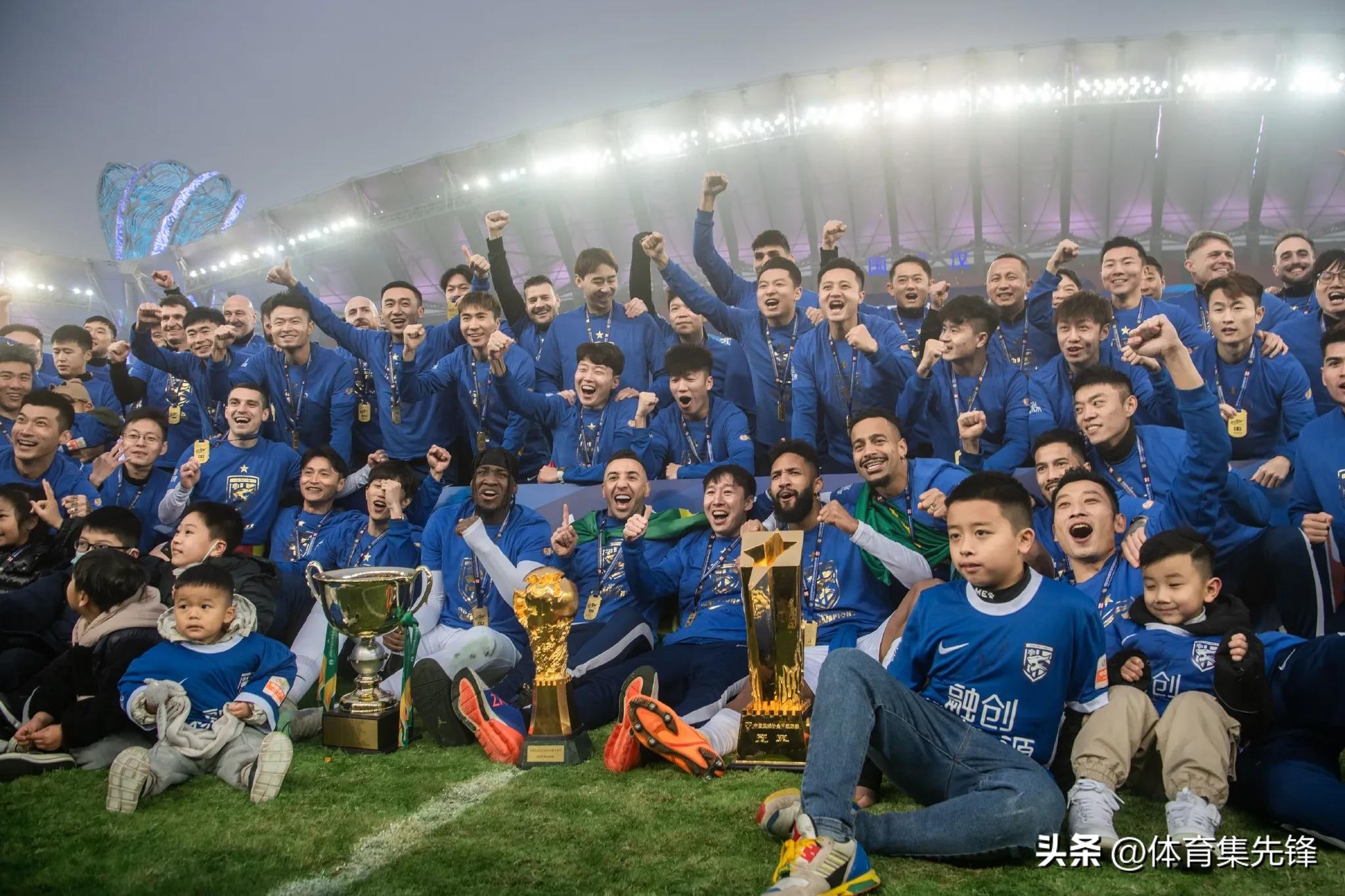 武汉三镇夺冠遭无视？足协主席不出席，央视不直播，纯属自娱自乐