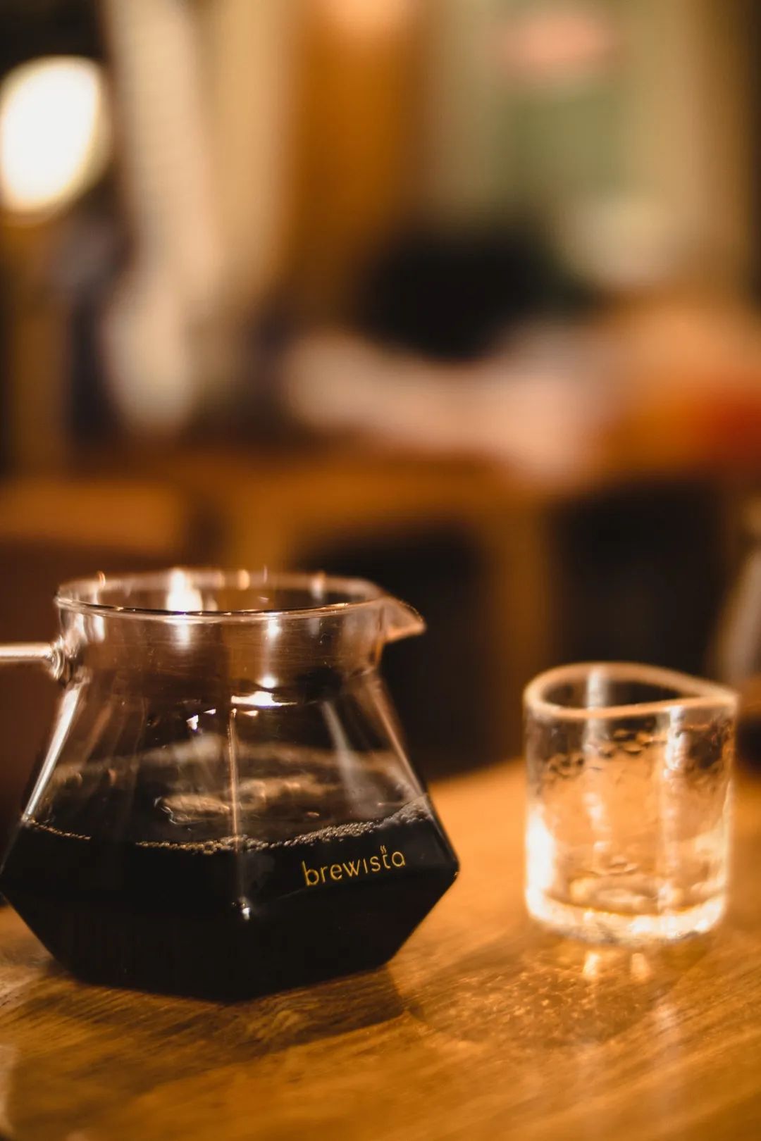 年轻人争相打卡的网红店,隐藏在菜市场中的网红店