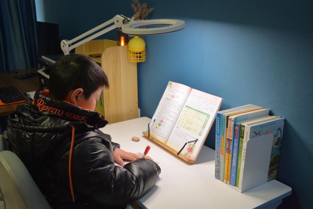 护眼灯爱德华吸顶灯,护眼灯爱德华医生