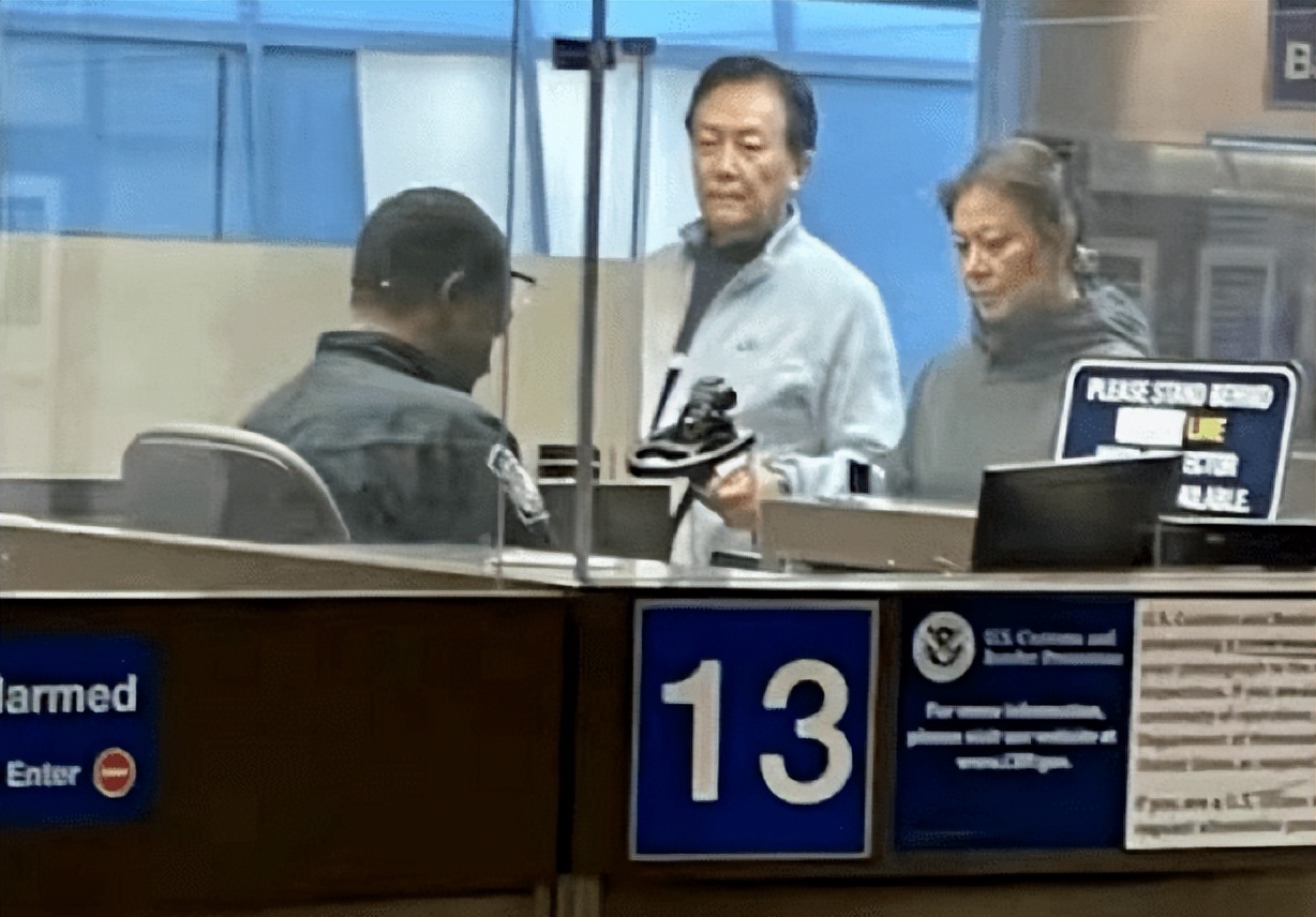 名和利在中国的地位,名与利功与过