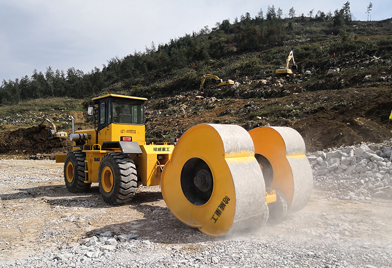 25kj冲击碾哪家质量好,冲击压路机适合在什么情况使用