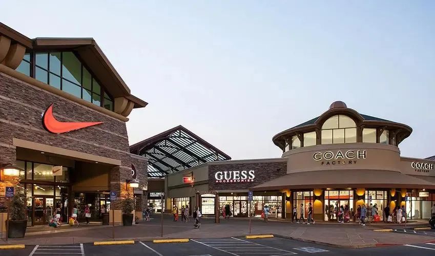 奥特莱斯为什么有新款,奥特莱斯现在发展得怎样