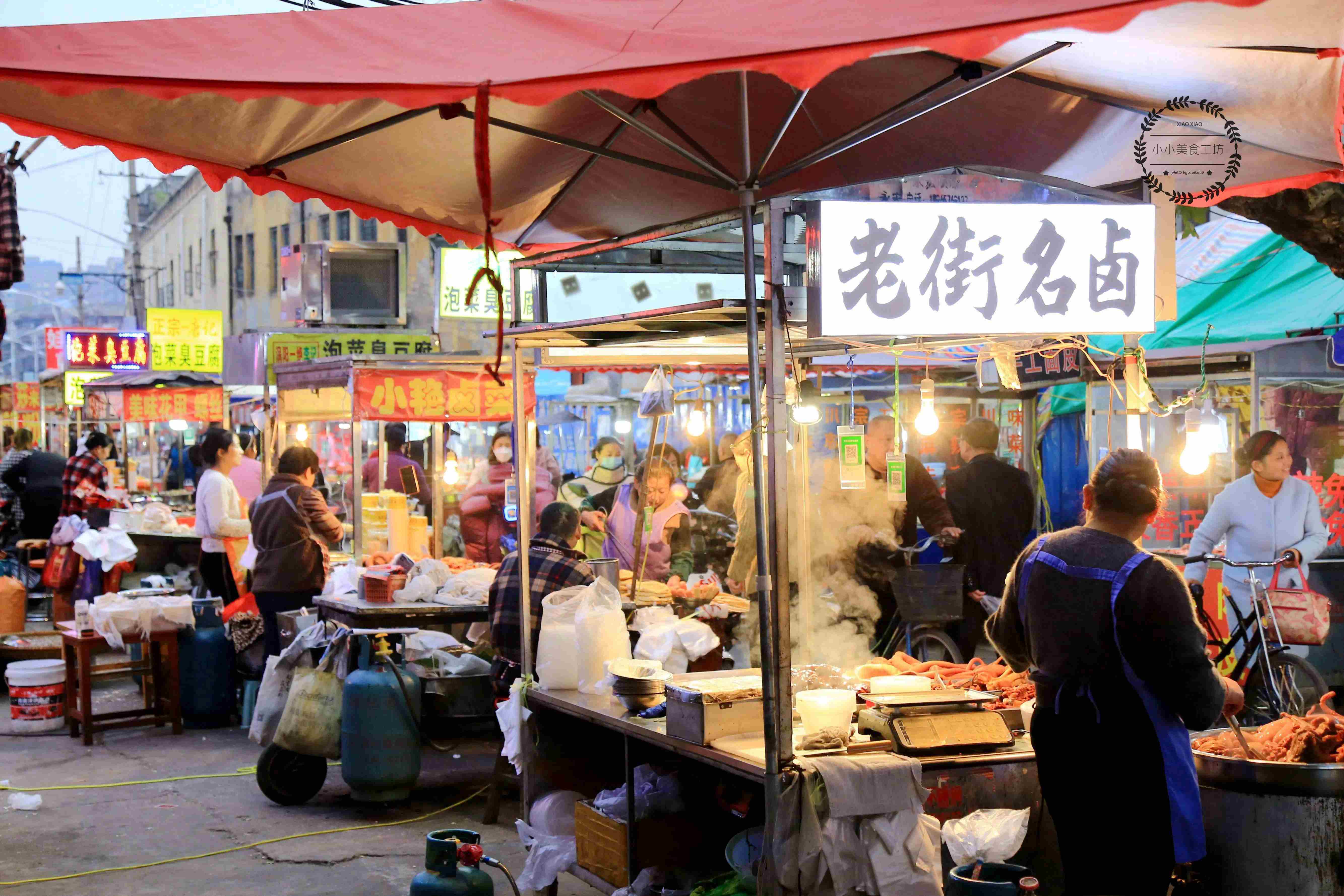 八条臭名远扬的美食街,国内坑人的十条美食街