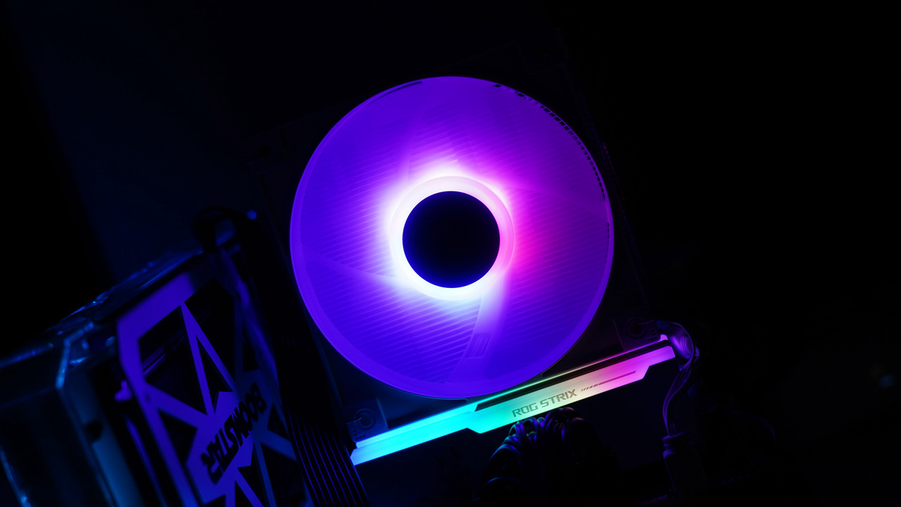 猫头鹰和大霜塔差距大,大霜塔评测对比猫头鹰