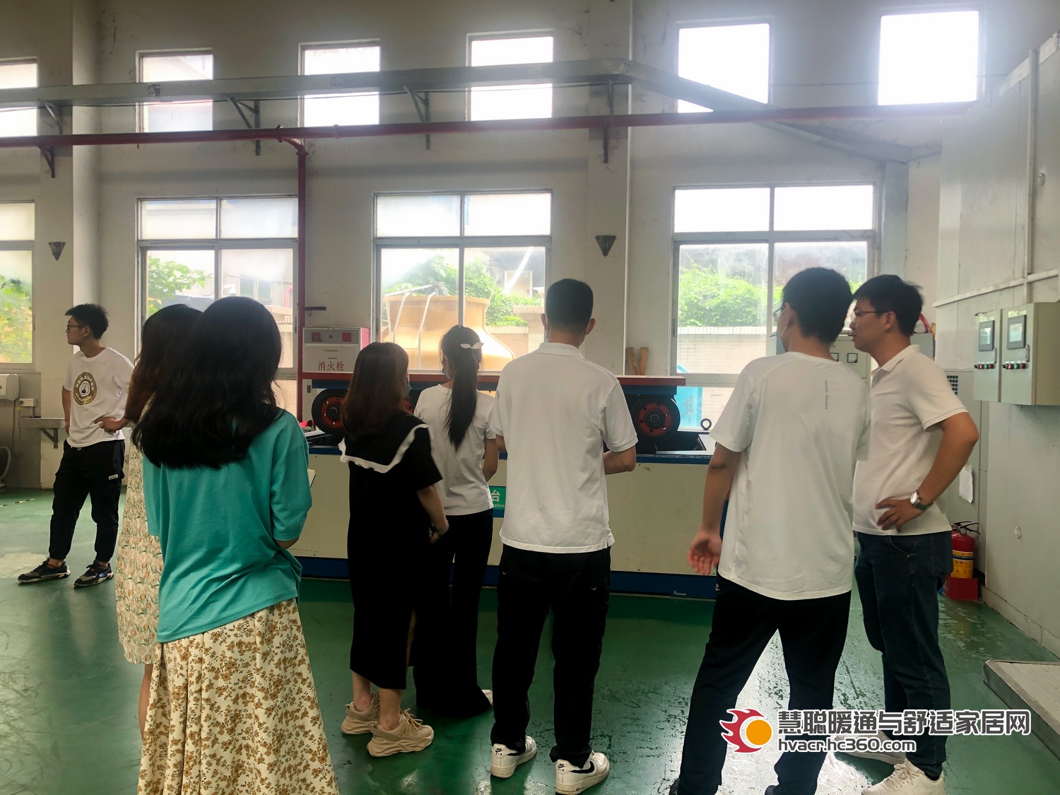 为14万家暖通商家源头找货！慧聪热泵网易招通撮合团队走进华天成