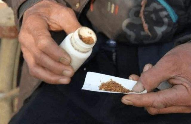 制烟厂员工都抽什么烟,烟厂职工可以免费抽什么烟