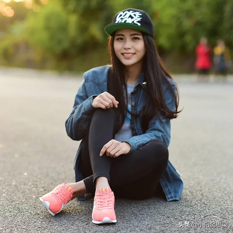 大东达芙妮卓诗尼哪个鞋子质量好,品牌达芙妮真皮鞋子女款