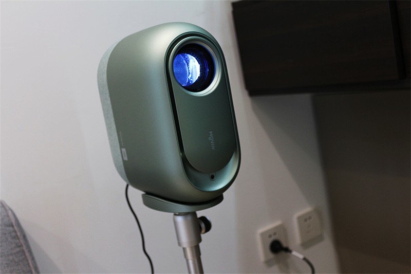 一线品牌极米背书！卷王千元投影！快乐星球O3体验一个月感受