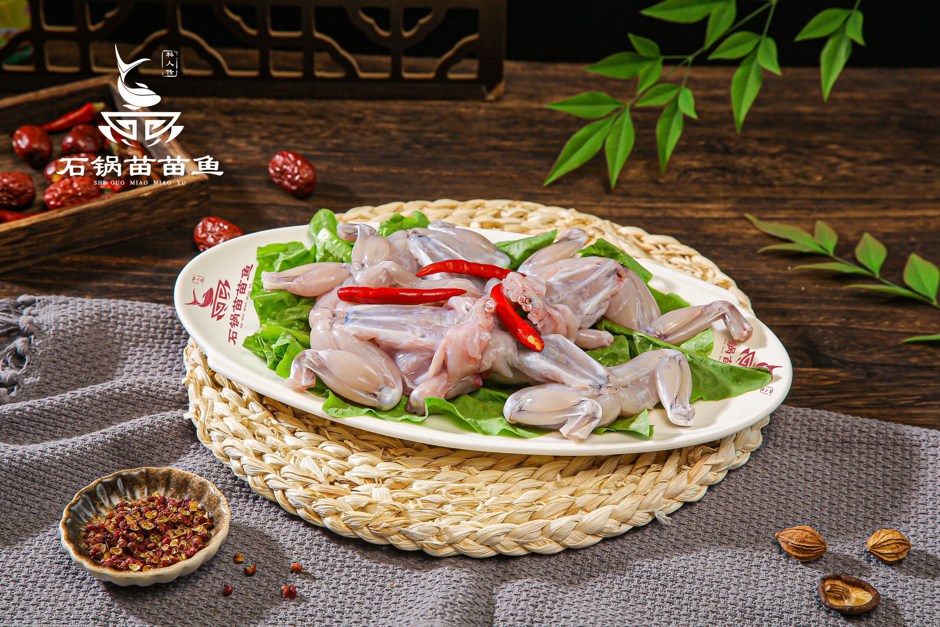 思旭石锅苗苗鱼：加盟火锅，新手小白的福音