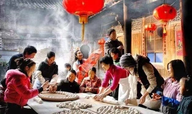 西双版纳满大街都是傣装,云南西双版纳的真实生活