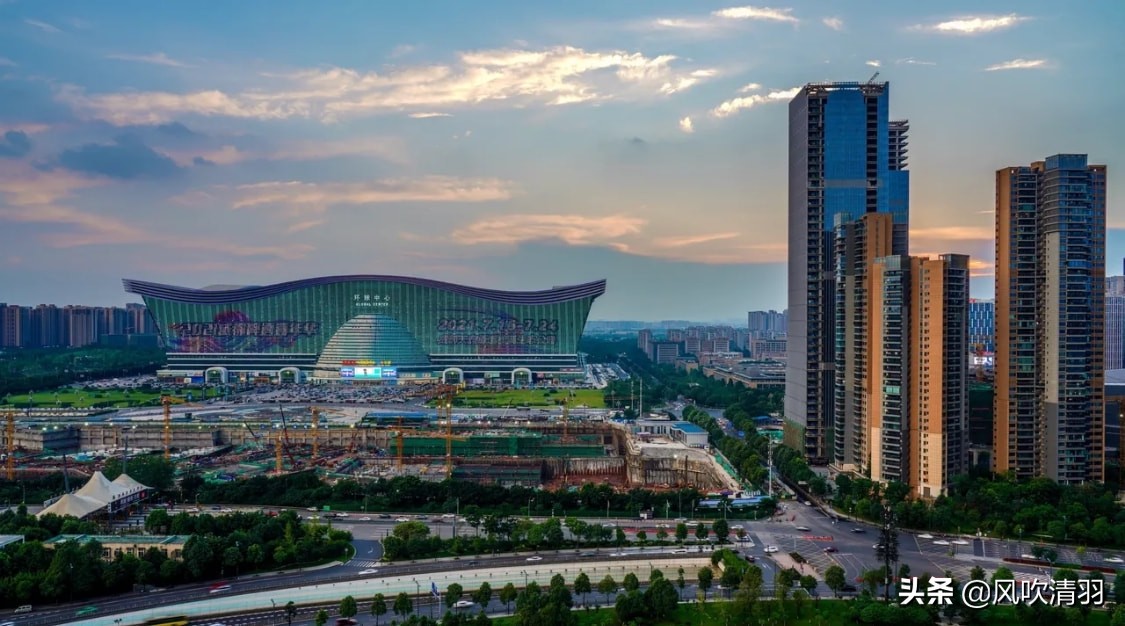 成都全世界最大的一个建筑,成都最大的单体建筑在哪