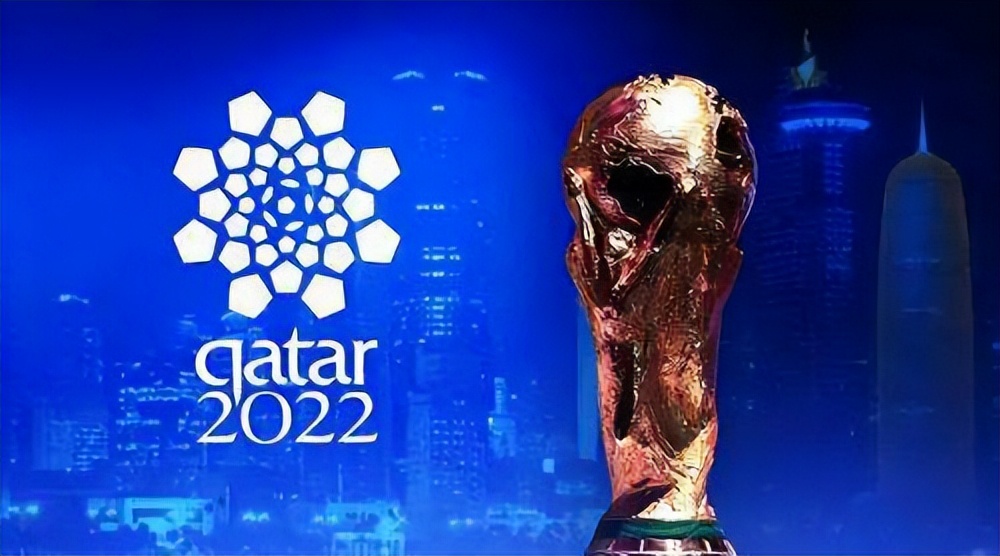 *小平邓**一生钟爱足球，连看52场世界杯，提出：足球要从娃娃抓起