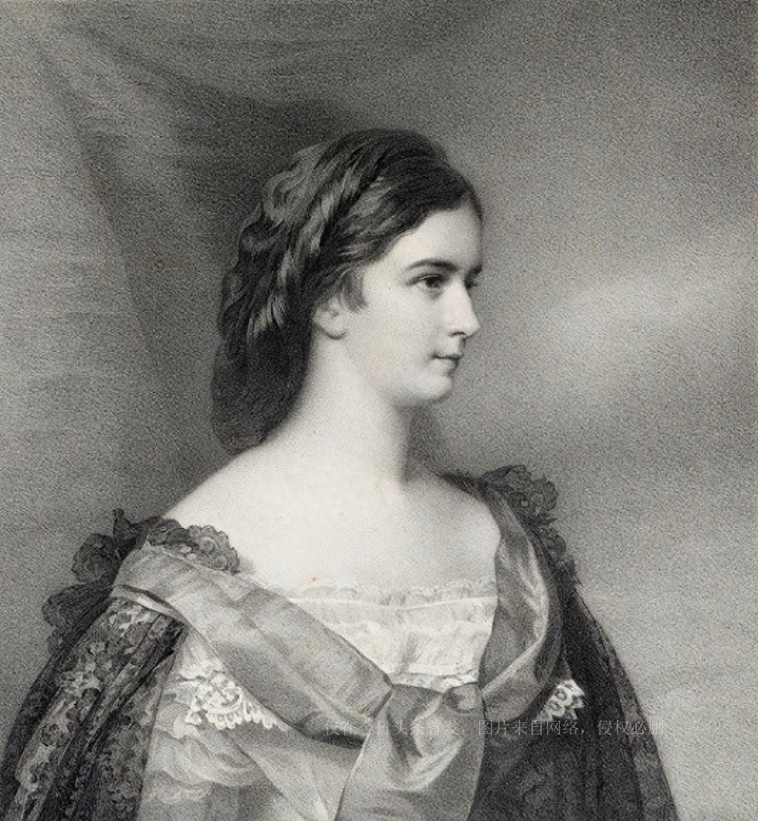 茜茜公主的疯狂美容：束腰到405厘米，脸敷带血牛肉，橄榄油泡澡