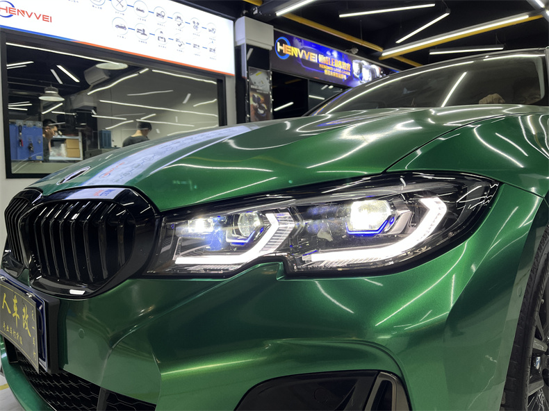全新宝马三系夜晚大灯效果,昆山宝马3系改大灯方案