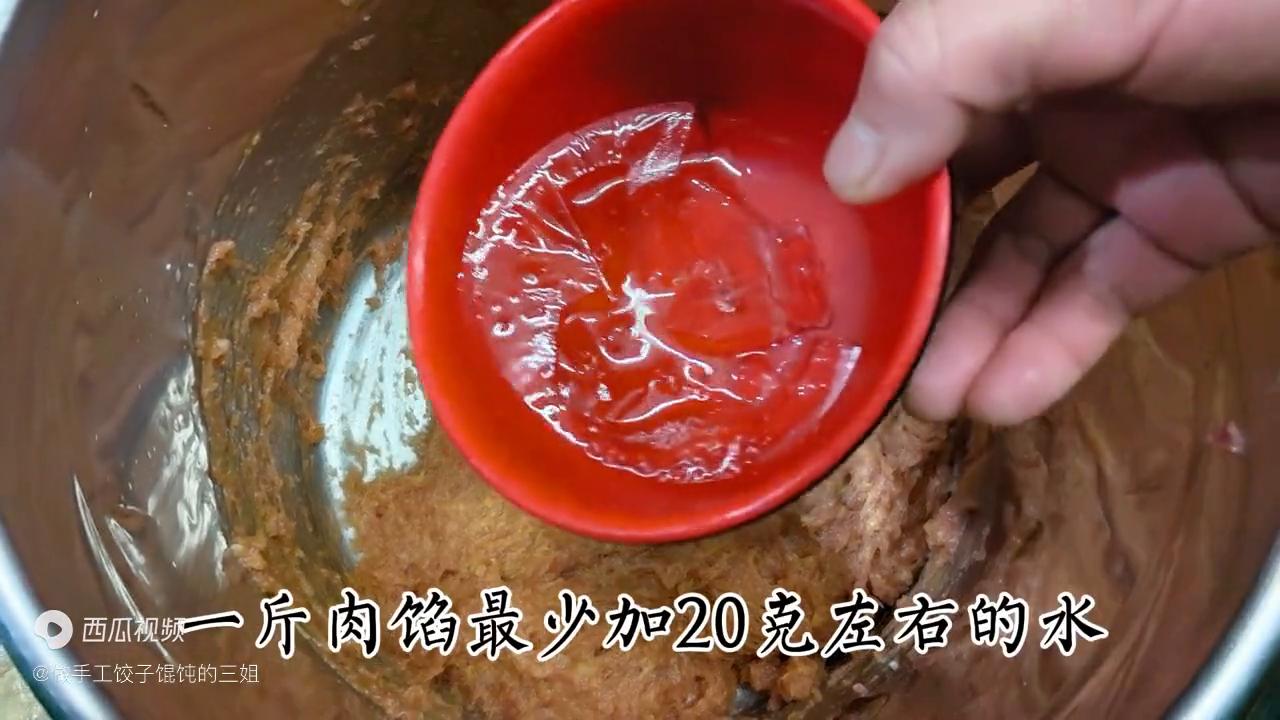 调饺子肉馅放错了放上醋怎么处理,调饺子馅料水放多了怎么补救