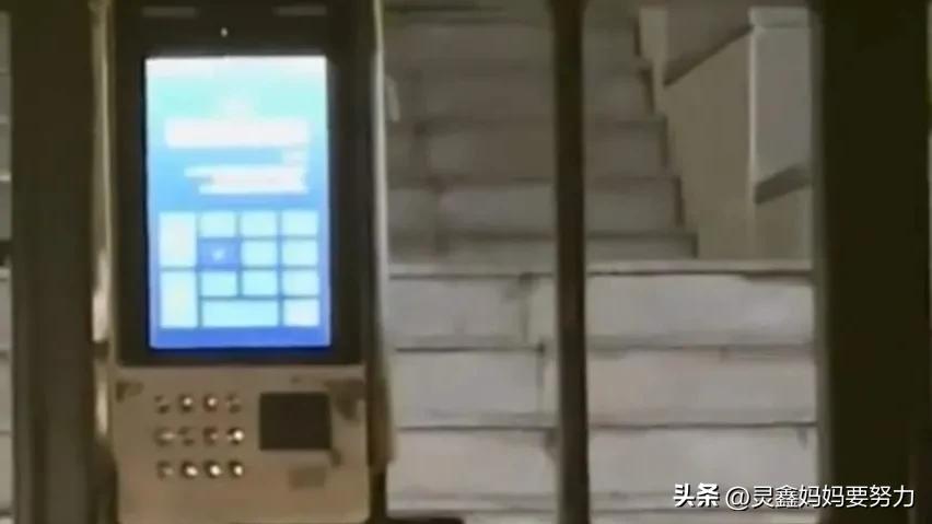 小区门禁提示开锁成功但是开不了,小区密码锁在门外输入密码打不开