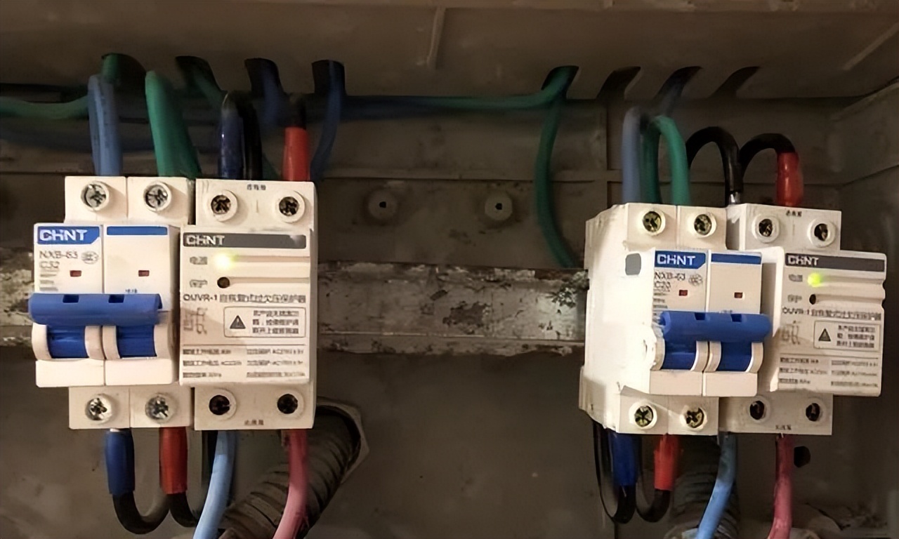 空调滴水不要浪费,空调滴水且不制冷维修费用要多少