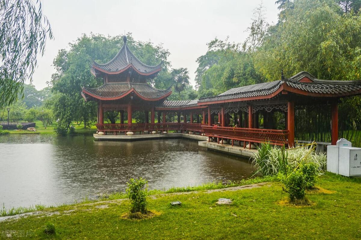 长沙市内有什么好玩的旅游景点,长沙还有哪些好玩的旅游景点推荐