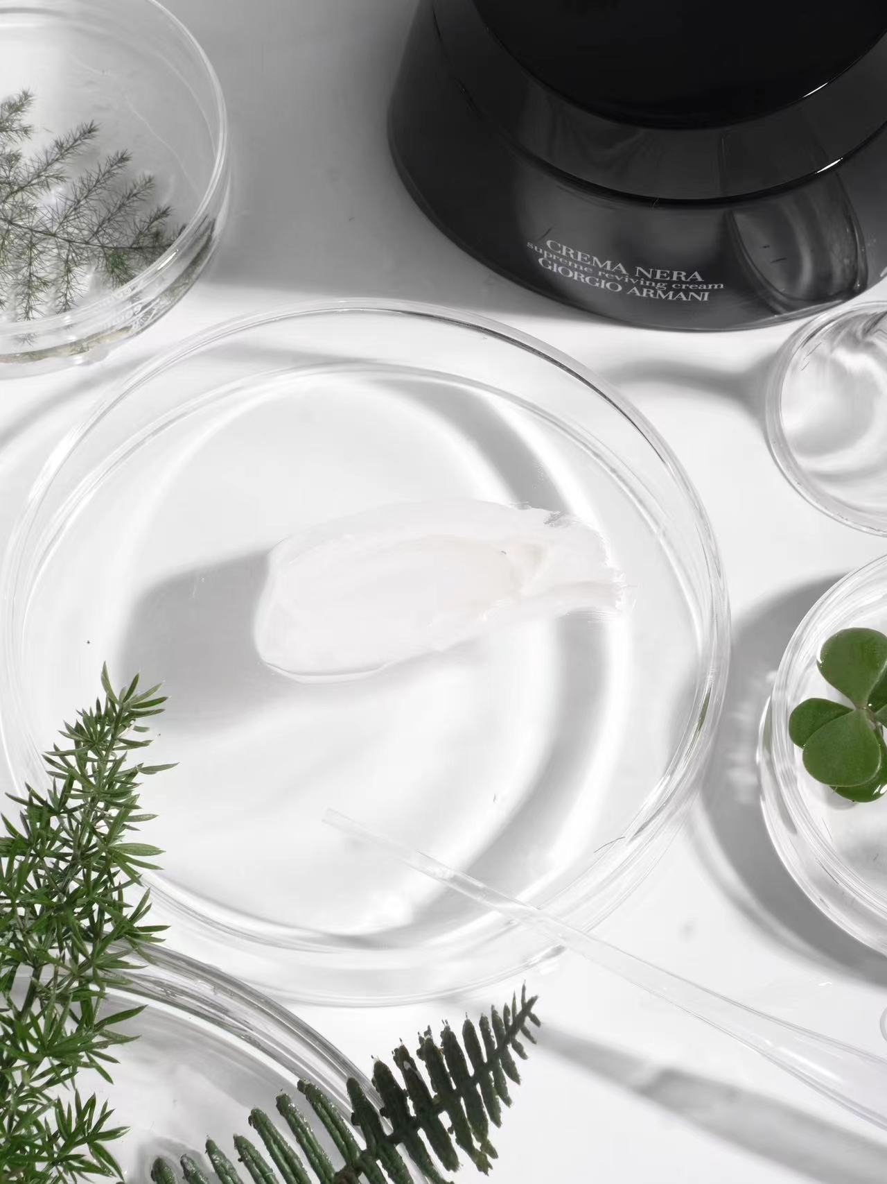 加盟魅姬国际美妆的优势和劣势,魅姬国际美妆小样