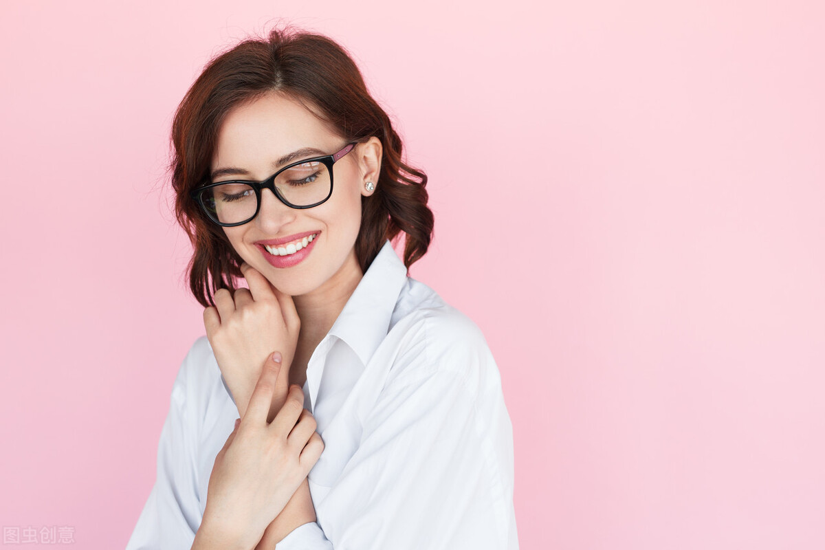 眼镜架大型批发网站,眼镜架价格一览表2021