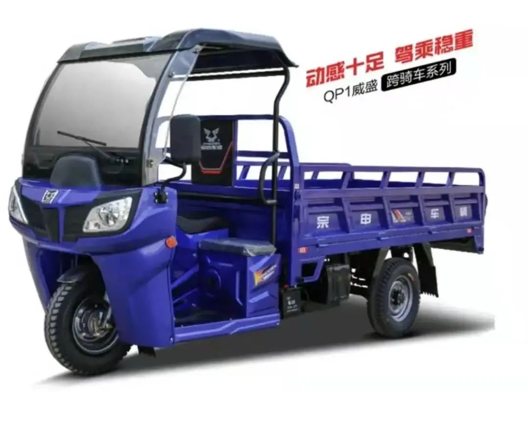 易门乔鑫商贸有限公司展厅,易门乔鑫汽车卖场