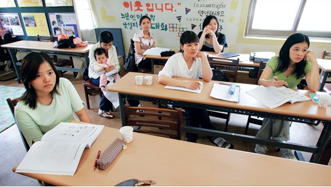 娶个越南媳妇儿要多少彩礼,娶个越南姑娘要10多万合理吗