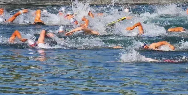 公开水域游泳要克服恐慌,公开水域游泳最怕遇到什么情况