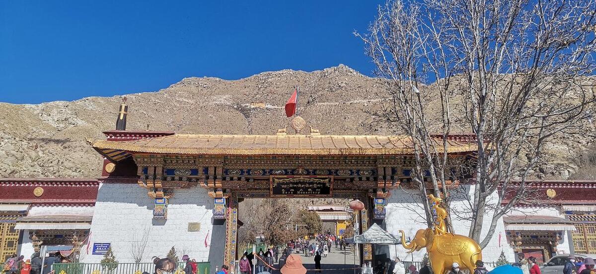 拉萨旅游景点都需要门票吗,拉萨旅游景点的门票购买